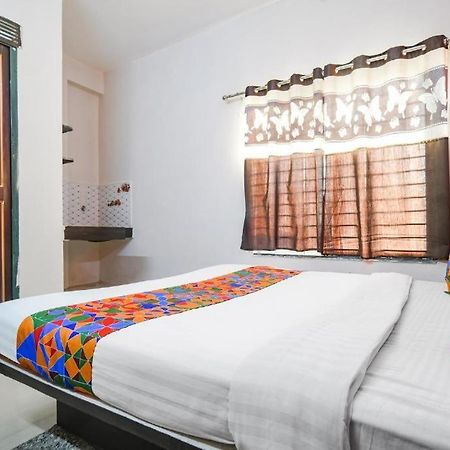 Hotel Royal Palace Indore Luaran gambar