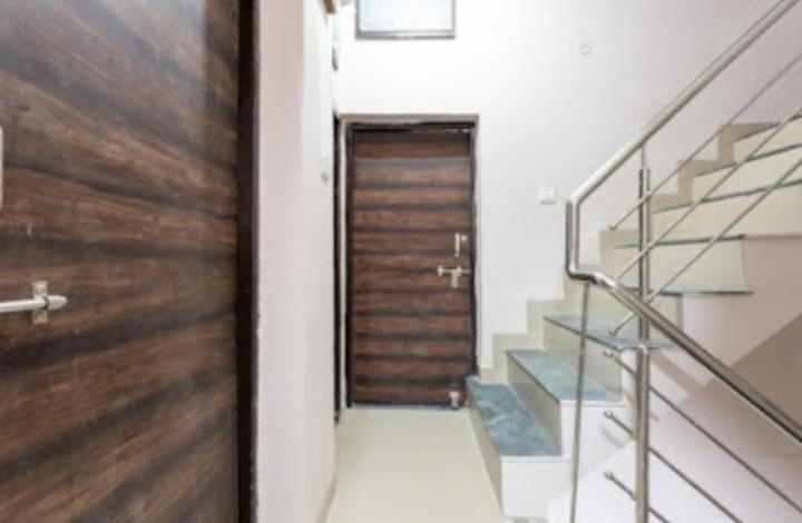 Hotel Royal Palace Indore Luaran gambar